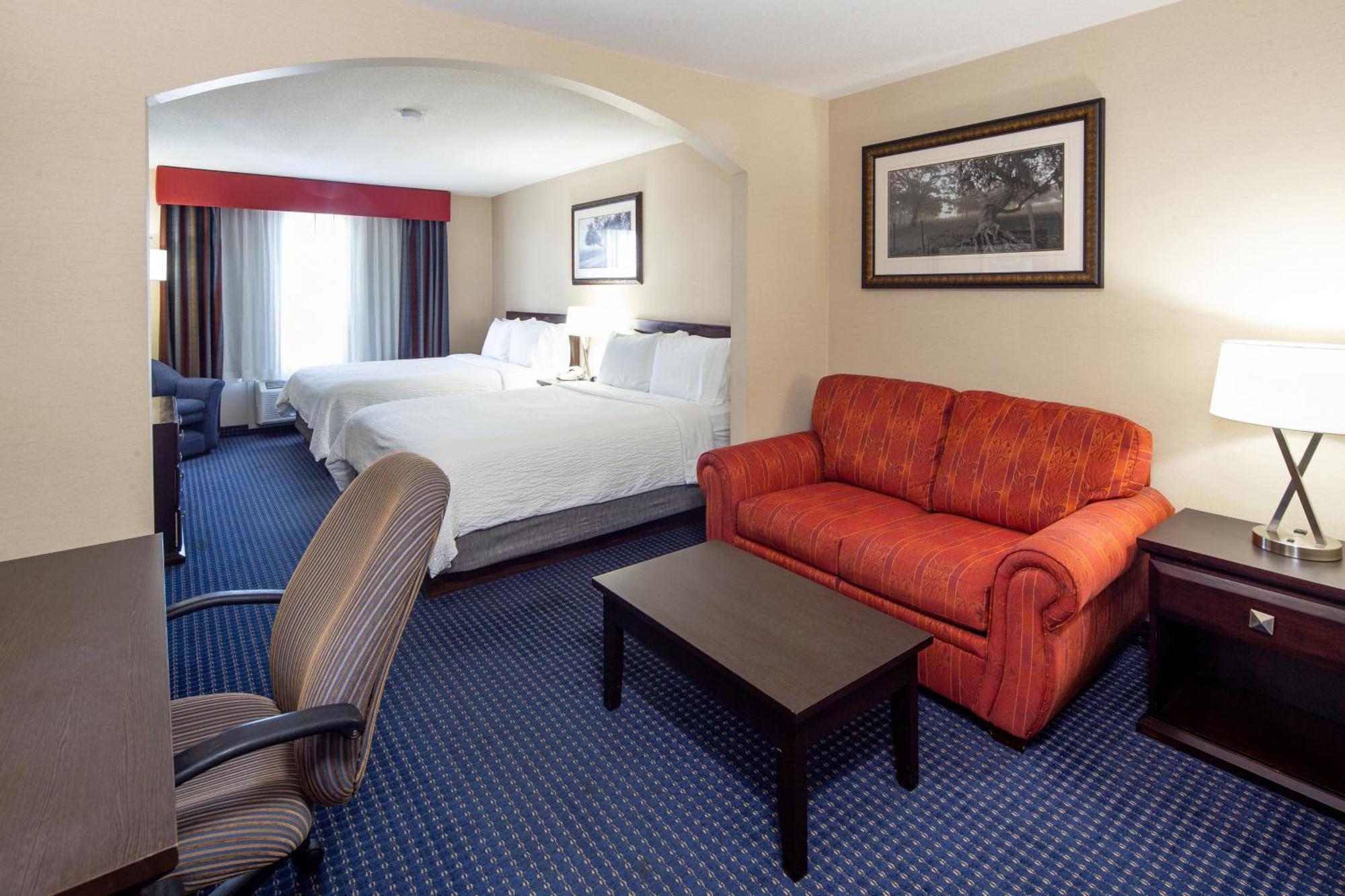 Holiday Inn Express Hotel & Suites Edson By Ihg Extérieur photo