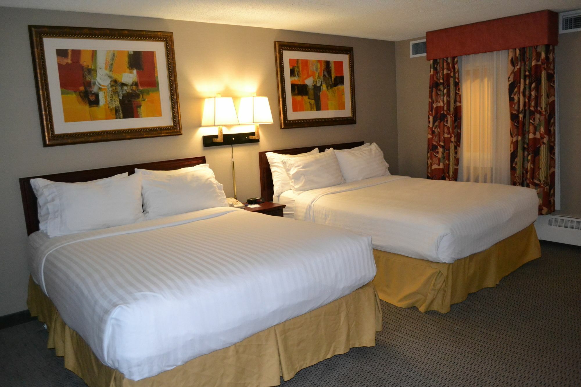 Holiday Inn Express Hotel & Suites Edson By Ihg Extérieur photo
